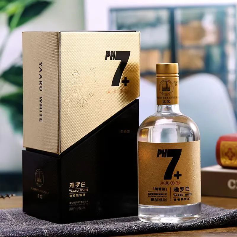 3雅羅之花，酒中奇葩——雅羅白榮獲IWGC銀獎(jiǎng) 2-2330.png